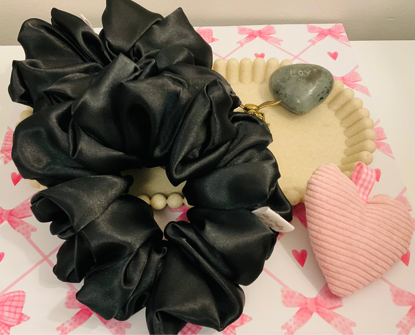 Satin Scrunchie - Mariska