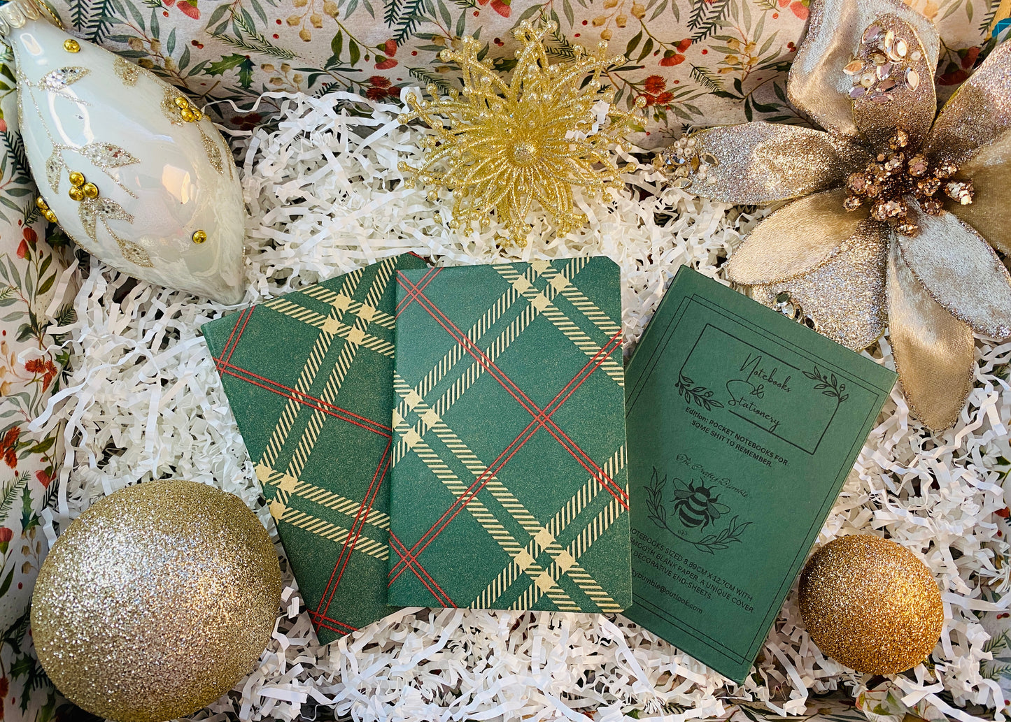 'A Bookworm's Christmas Delight' Box set - Bookish Journal