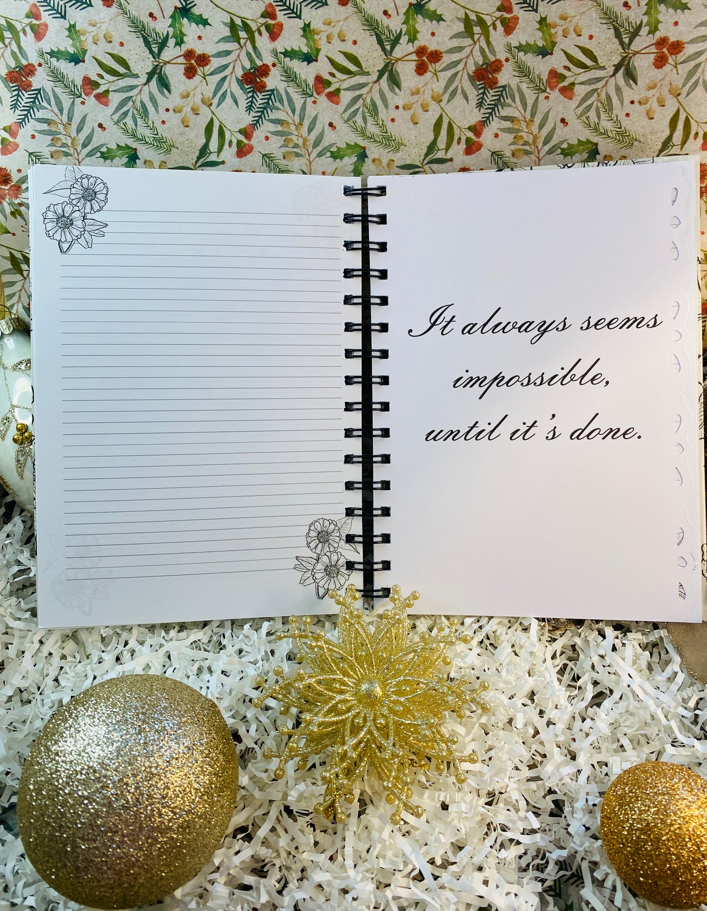 'A Bookworm's Christmas Delight' Box set - Wildflower Notebook